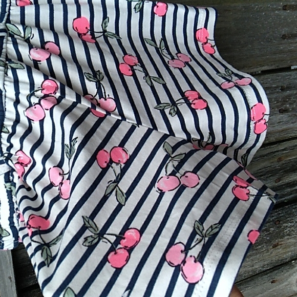 Nwt 2 Romper Set with Hair Scrunchie - Picture 9 of 12